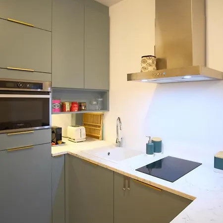 Charming Bright Appt For 2 * Montreuil (Seine-Saint-Denis)